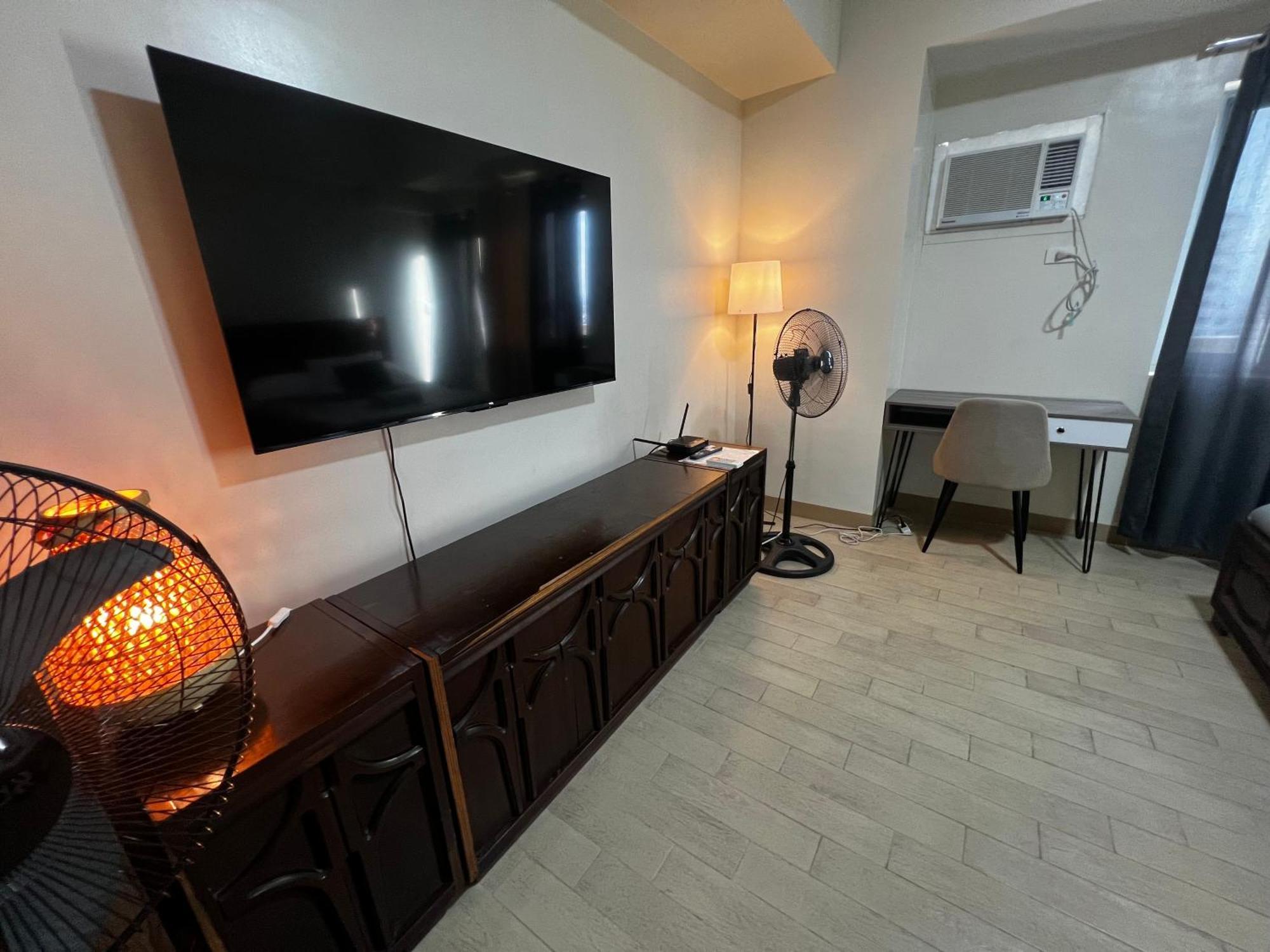 Large Studio Cubao With 2 Beds Manila Exterior photo